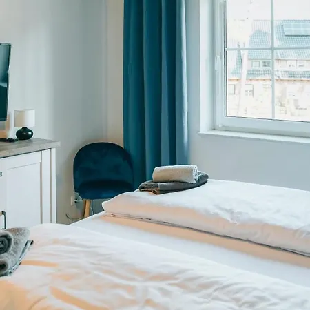 公寓 Fewo-am-sonnenstrand 马克格拉芬海德